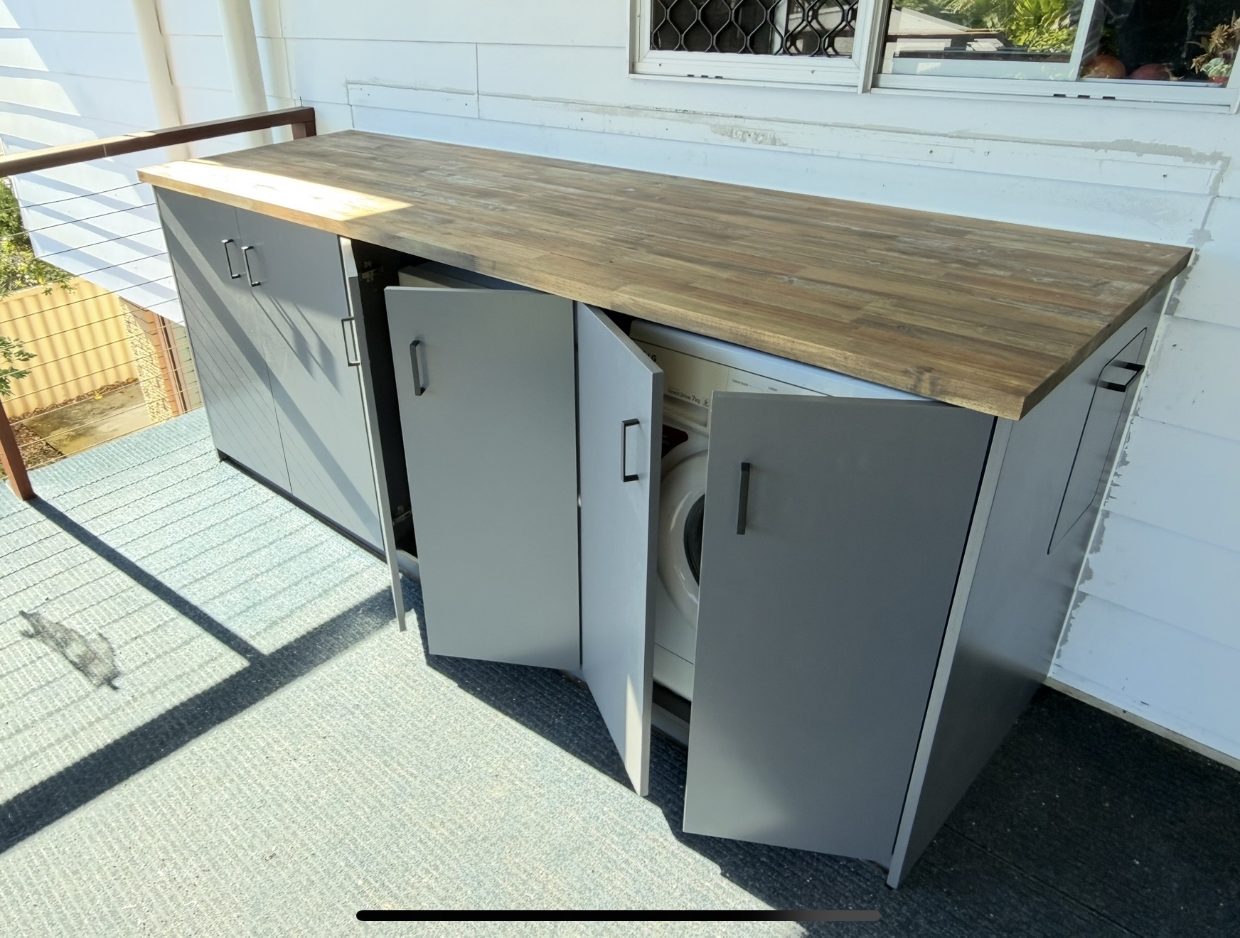 Outdoor Kitchen